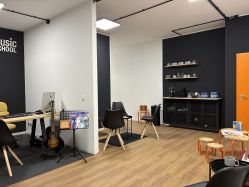 Foyer Jam Music School